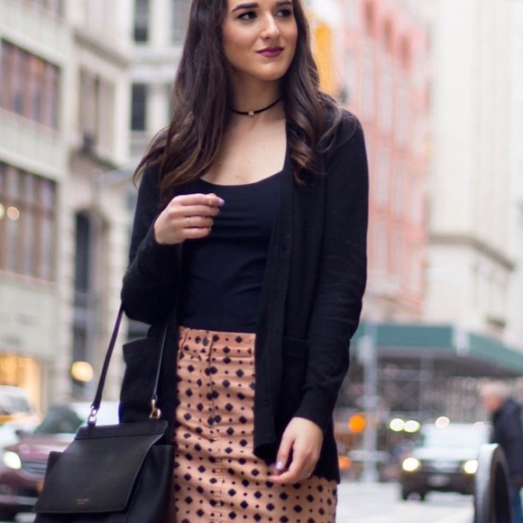 Banana Republic Black Cardigan - Picture 3 of 7